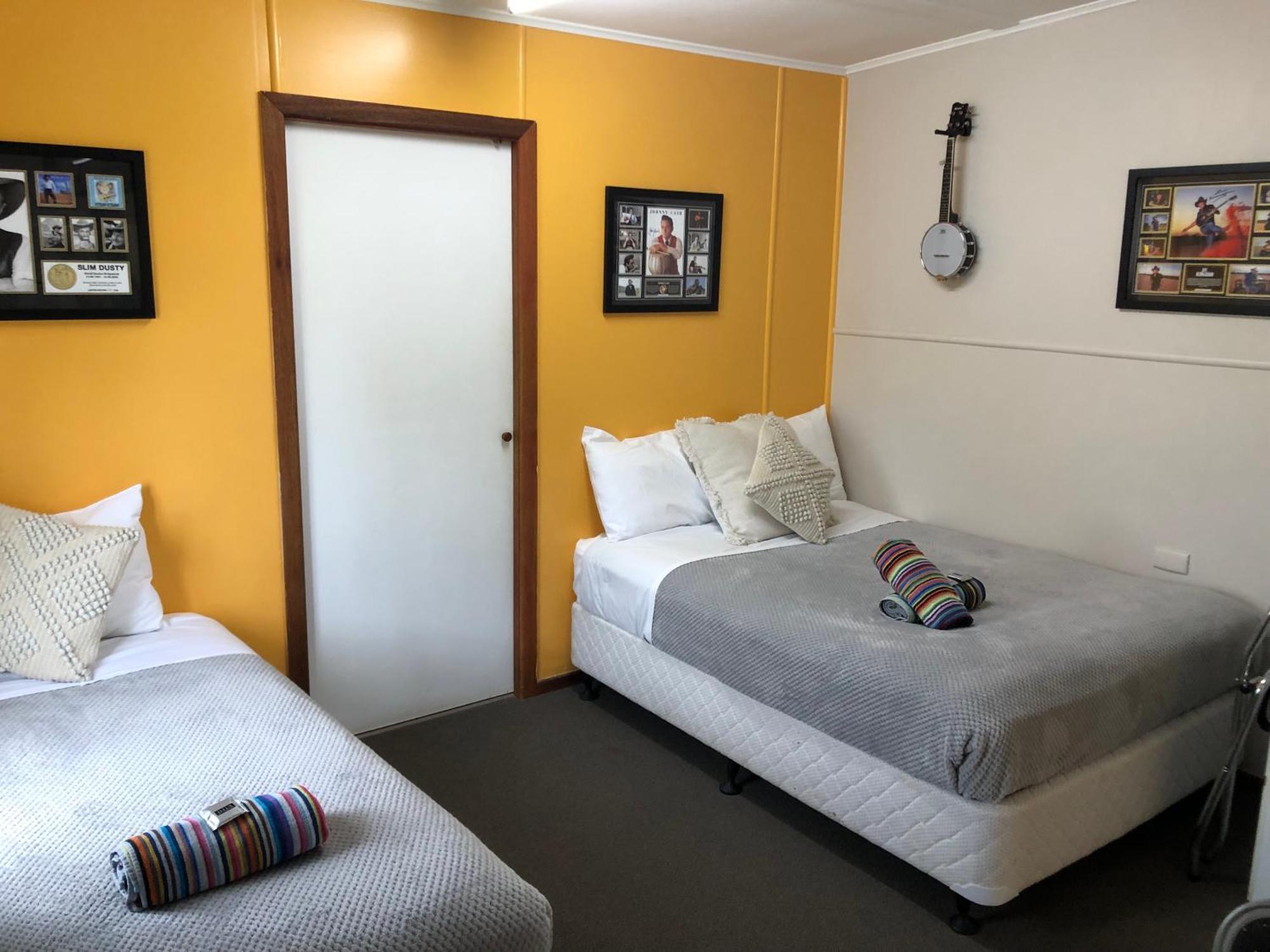 Acacia Motel Chinchilla Extérieur photo